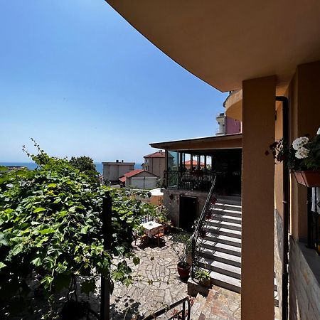 Family Hotel Milev Sveti Vlas Exterior photo