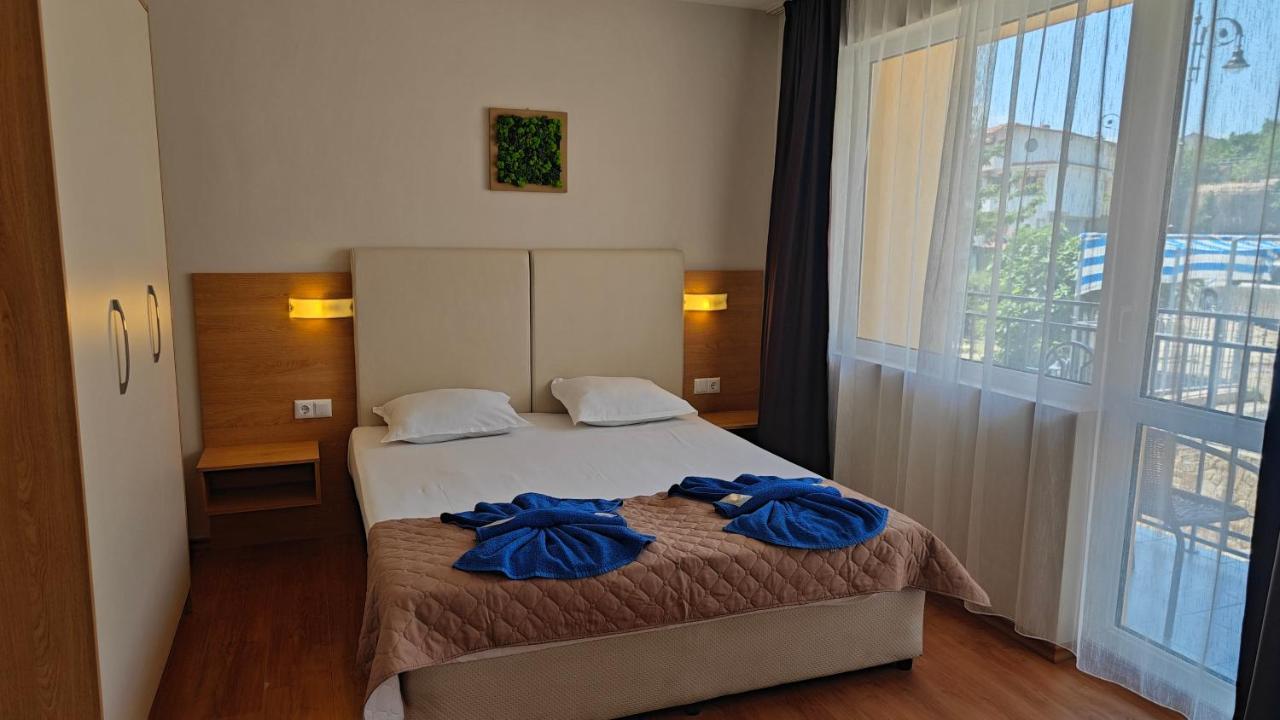 Family Hotel Milev Sveti Vlas Exterior photo