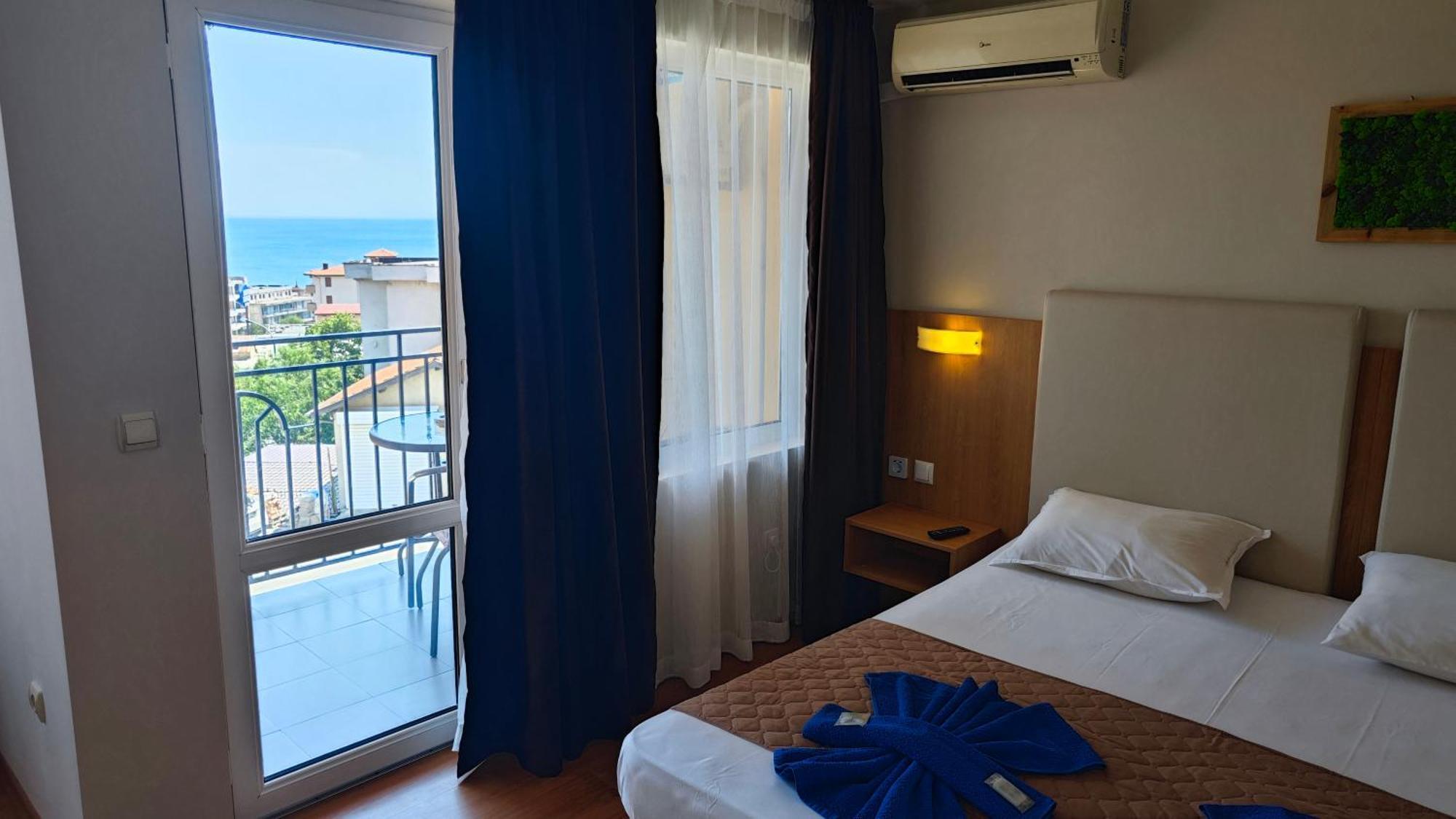 Family Hotel Milev Sveti Vlas Exterior photo