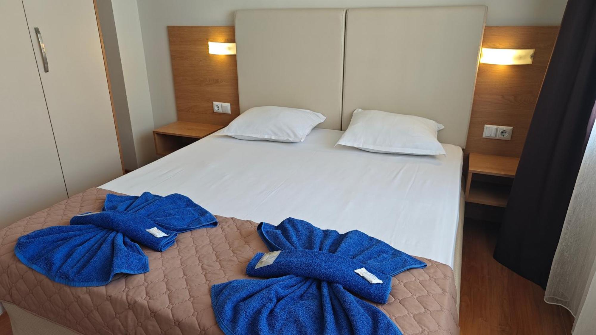 Family Hotel Milev Sveti Vlas Exterior photo
