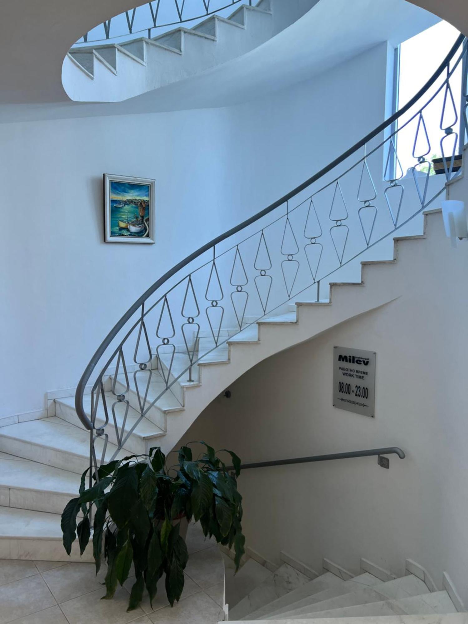 Family Hotel Milev Sveti Vlas Exterior photo