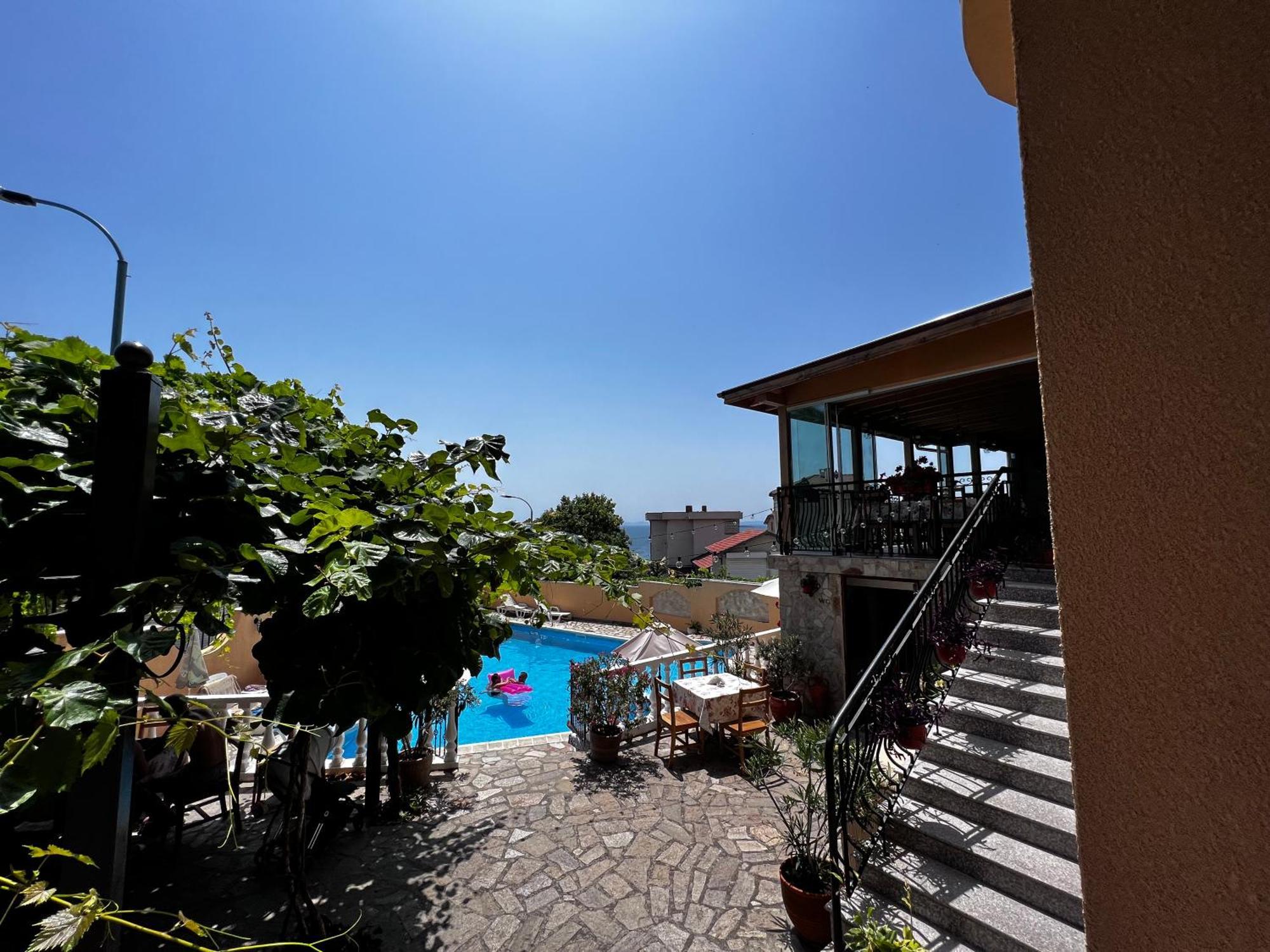 Family Hotel Milev Sveti Vlas Exterior photo